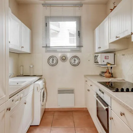 Les Allees Du Cap-3 By Interhome Apartment *